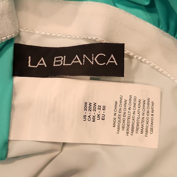 NWT LA BLANCA Plus Size Island Goddess Aqua Marine Ruffle Shoulder Swimsuit 20W - Picture 3 of 9